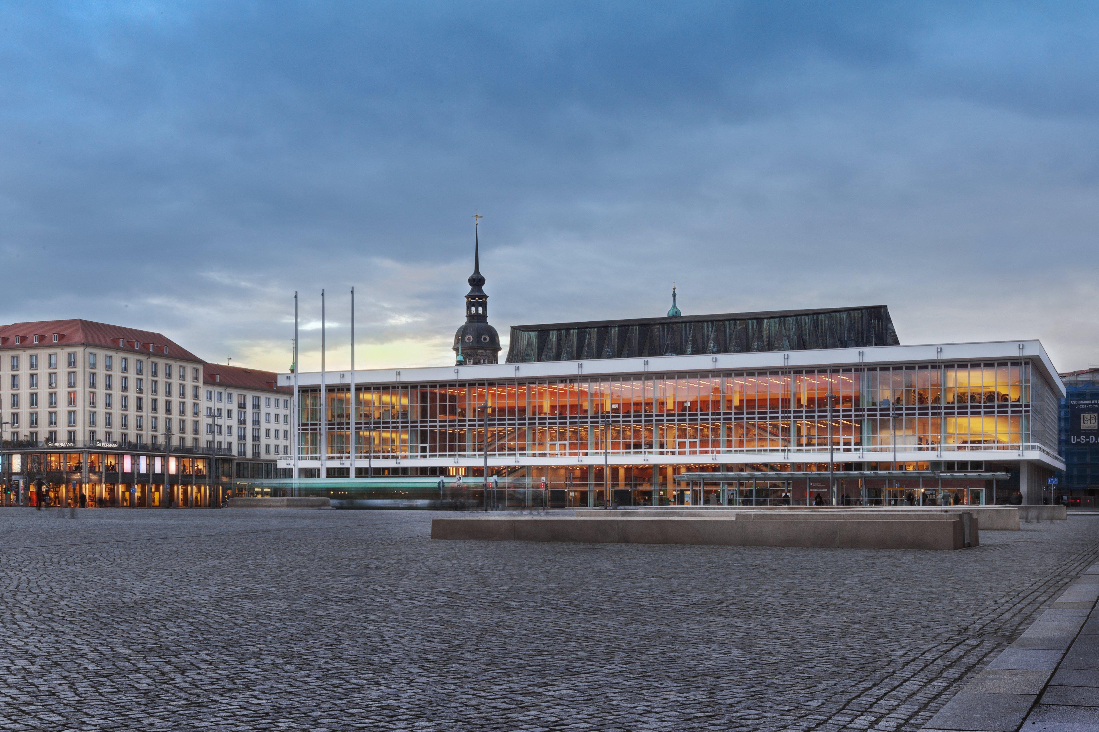 Holiday Inn Express Dresden City Centre Exterior photo