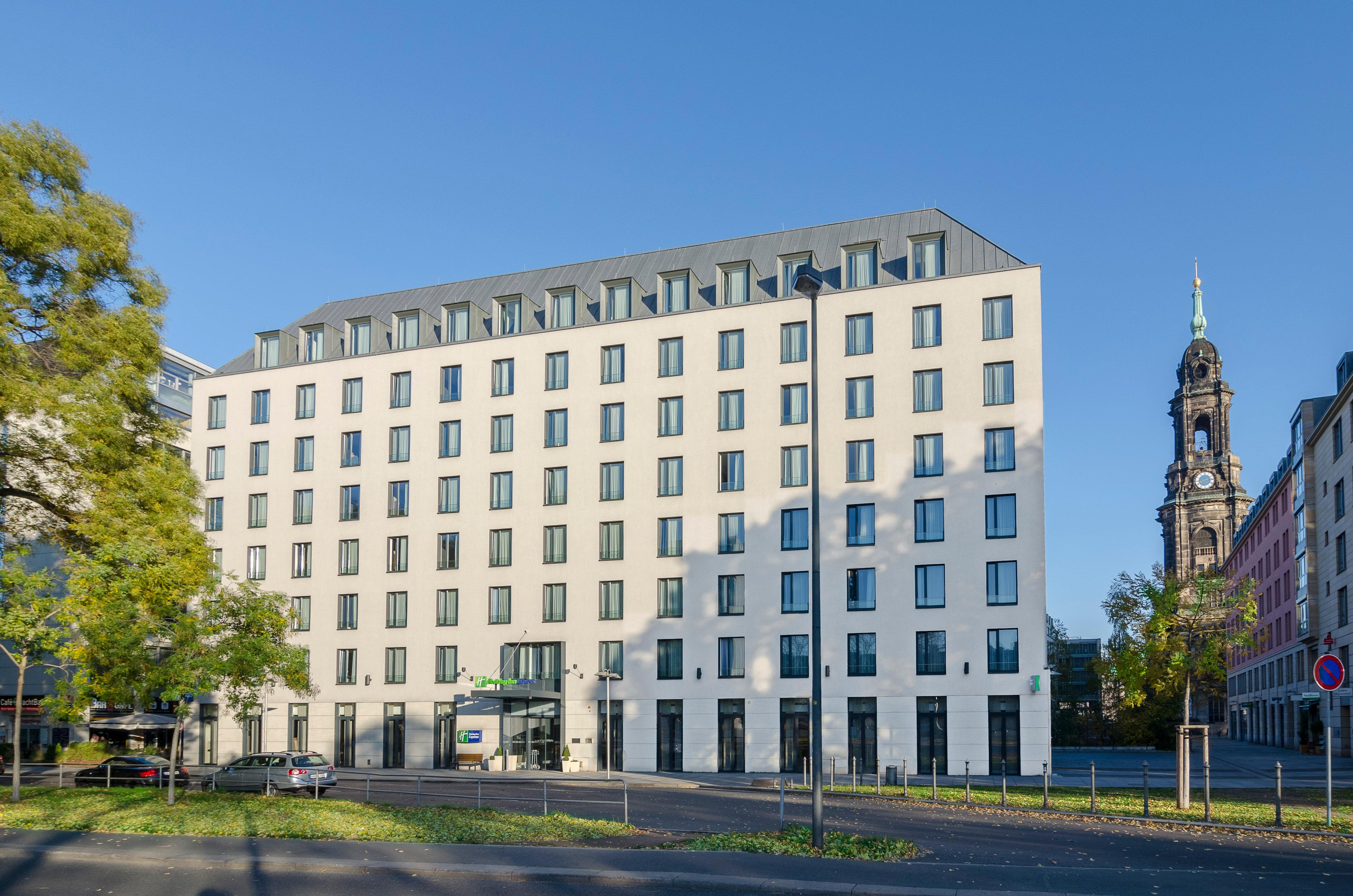 Holiday Inn Express Dresden City Centre Exterior photo