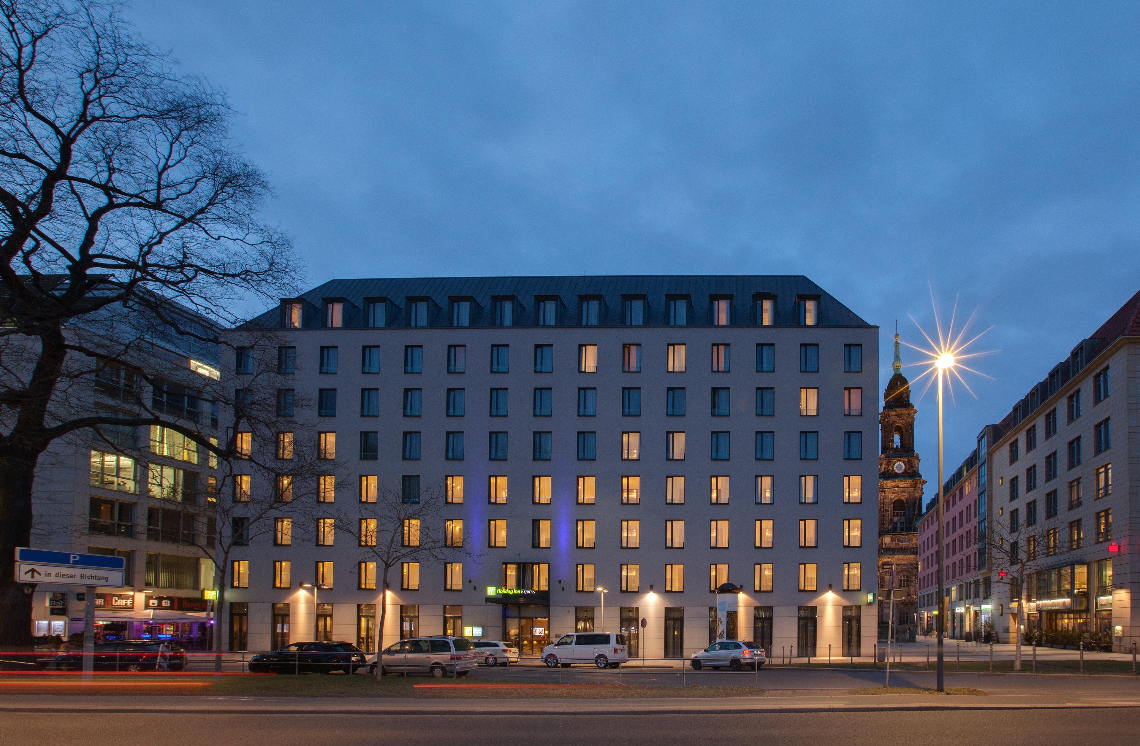 Holiday Inn Express Dresden City Centre Exterior photo